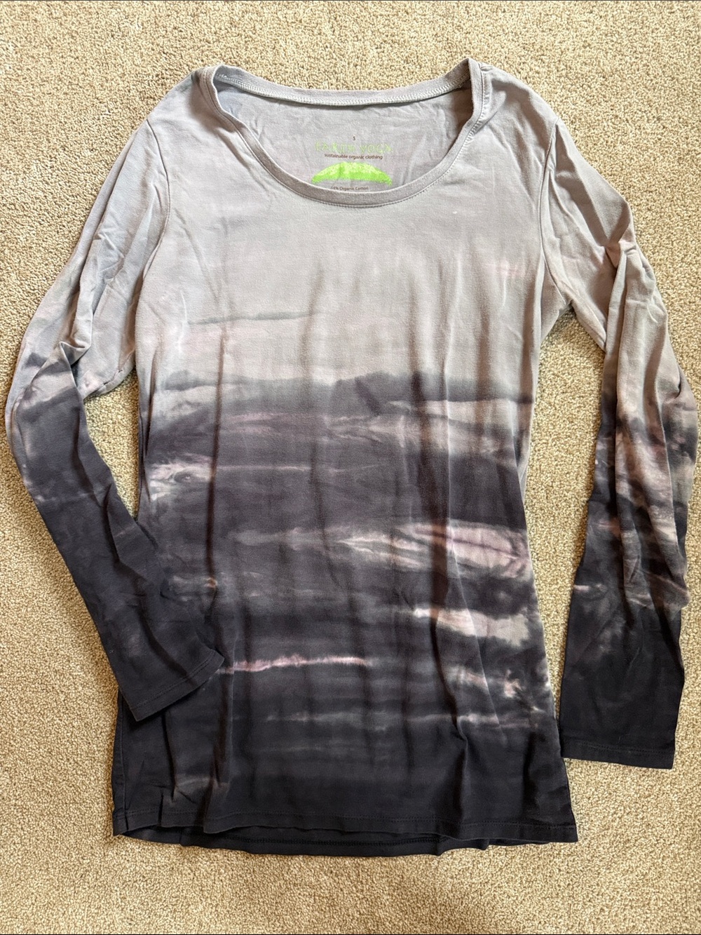 Earth Yoga Women's Long-Sleeve Ombre Crewneck Top - Gray and Black